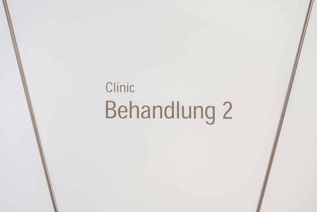 behandlungsraum-clinic-im-centrum